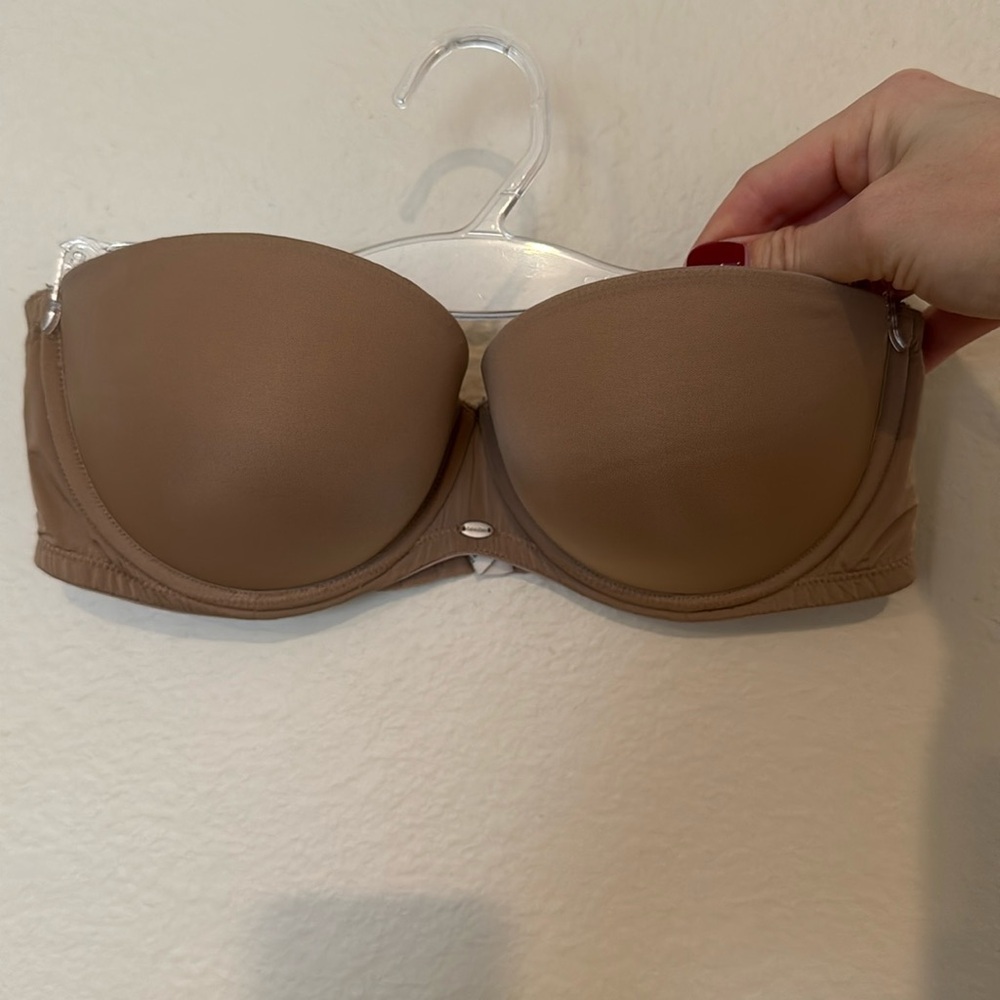 Calvin Klein Strapless Push Up Bra Size 34C
